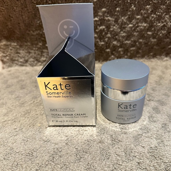 Kate Somerville Total Repair Cream